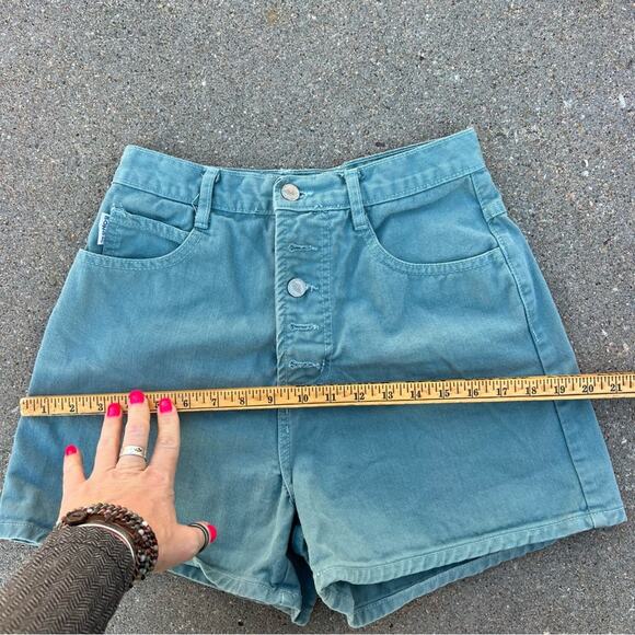 VTG 90s Bongo High Rise Button Fly Wedgie Fit Sage Green Jean Shorts 25” waist - Picture 7 of 10